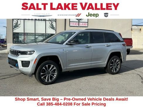 Used 2024 Jeep Grand Cherokee Overland w/ Luxury Tech Group IV image 1