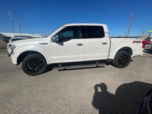 Used 2019 Ford F150 Platinum w/ Max Trailer Tow Package image 7