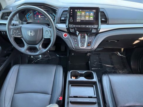 Used 2024 Honda Odyssey EX-L image 14