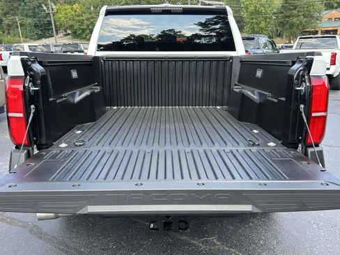 New 2026 Toyota Tacoma SR w/ SR Upgrade Package RWD image 11