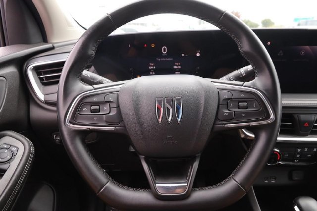 Used 2024 Buick Encore GX Sport Touring FWD image 10