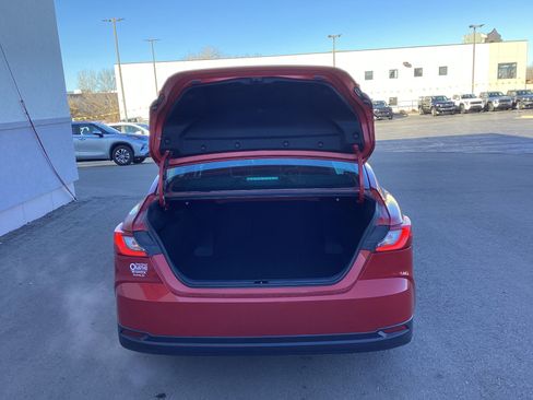 Certified 2025 Toyota Camry LE image 9