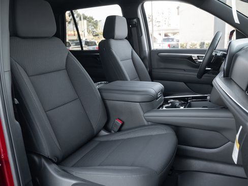 New 2026 Chevrolet Tahoe LS image 38