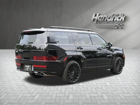 Used 2025 Hyundai Santa Fe Calligraphy FWD image 9