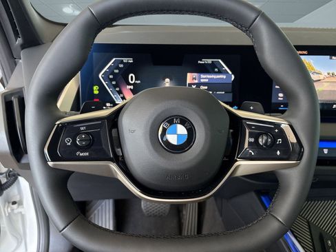 Used 2025 BMW X3 xDrive30i w/ Premium Package image 19