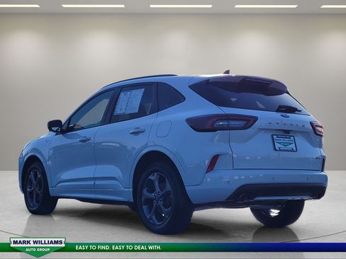 Used 2023 Ford Escape ST-Line Select w/ Tech Pack #1 AWD/4WD image 6