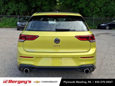 Used 2023 Volkswagen GTI 40th Anniversary Edition FWD image 6