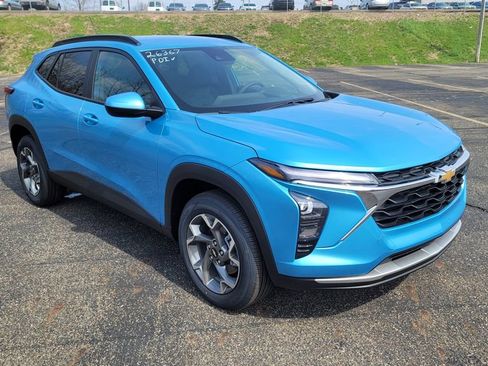 New 2026 Chevrolet Trax LT FWD image 16