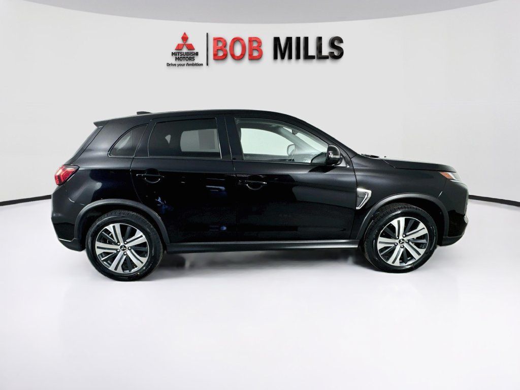 Used 2024 Mitsubishi Outlander Sport ES AWD/4WD image 8