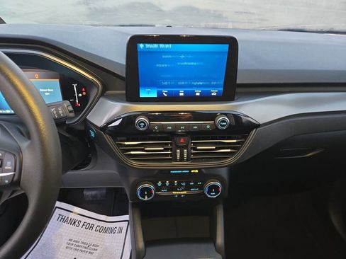 Used 2025 Ford Escape Active image 15