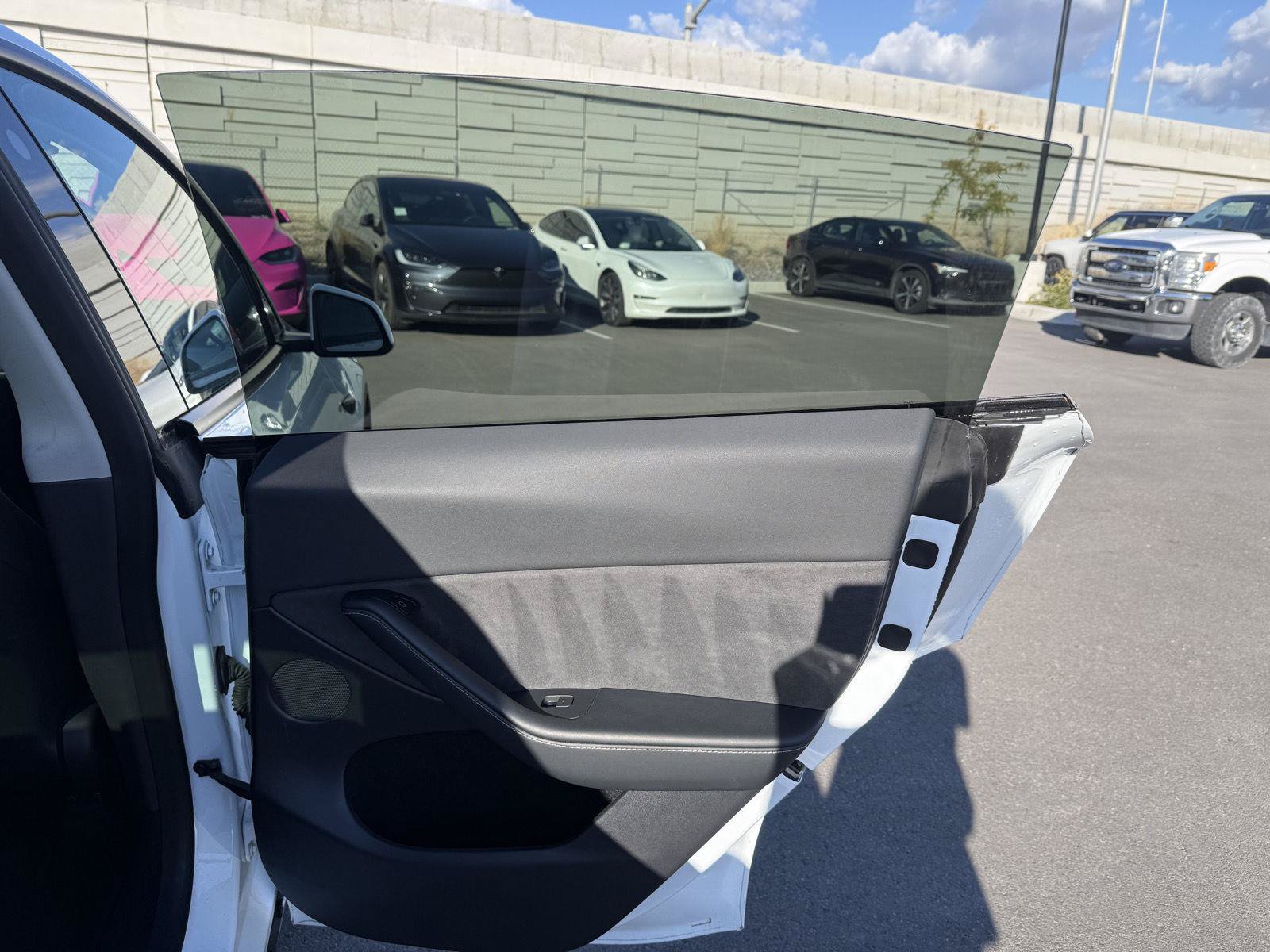 Used 2023 Tesla Model Y Long Range AWD/4WD image 18