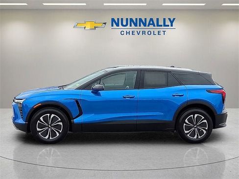 New 2026 Chevrolet Blazer EV LT image 2