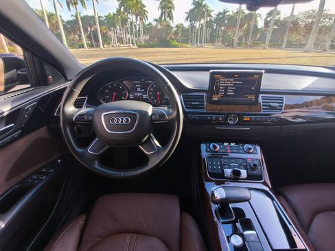 Used 2011 Audi A8 L 4.2 image 21