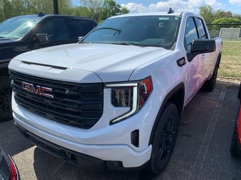 New 2026 GMC Sierra 1500 Elevation image 8