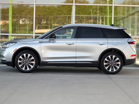 Used 2020 Lincoln Corsair Reserve w/ Equipment Group 202A image 5