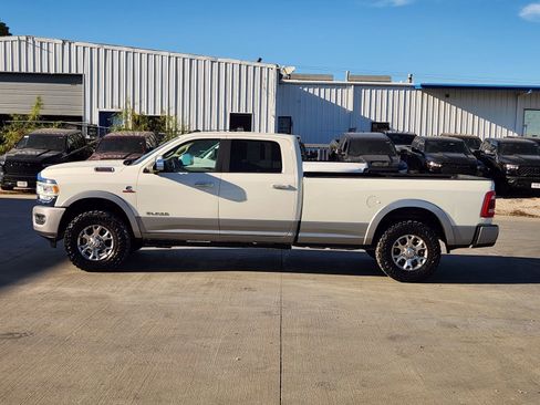 Used 2020 RAM 3500 Laramie image 3