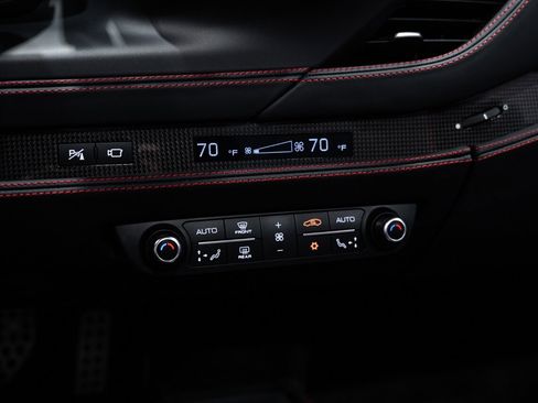 Used 2021 Ferrari F8 Tributo image 56