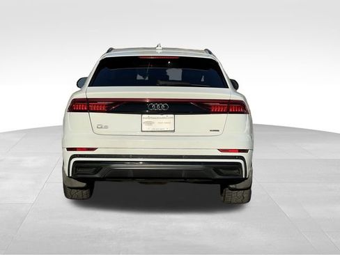 Used 2020 Audi Q8 Prestige image 4