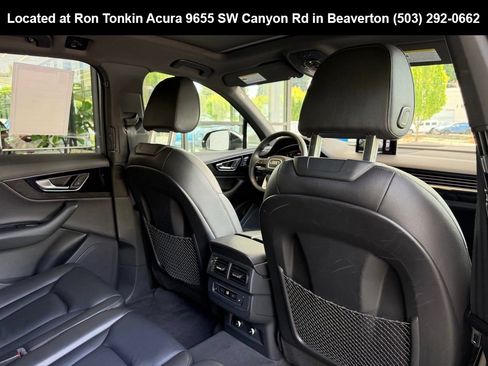 Used 2019 Audi Q7 3.0T Premium w/ Cold Weather Package AWD/4WD image 34