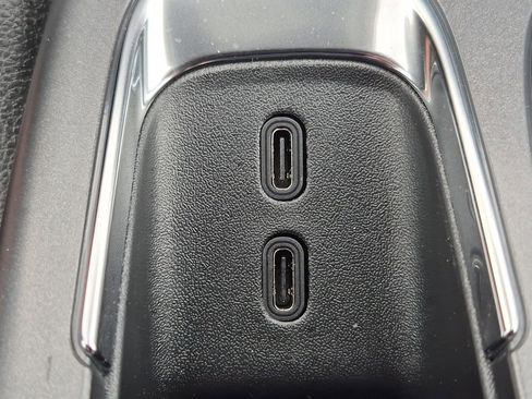 New 2026 Chevrolet Equinox EV LT FWD image 34