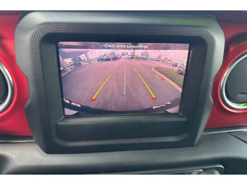 Used 2020 Jeep Wrangler Unlimited Rubicon w/ Safety Group image 22