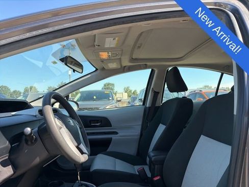 Used 2012 Toyota Prius C Three FWD image 9