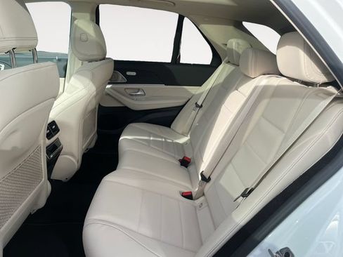 Used 2026 Mercedes-Benz GLE 450 4MATIC image 13