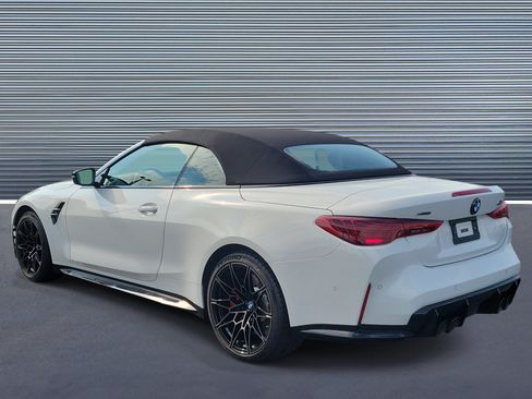 New 2027 BMW M4 xDrive Competition AWD/4WD image 4