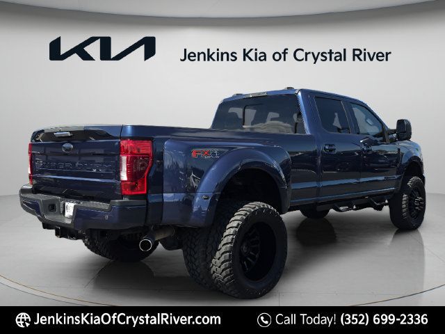 Used 2020 Ford F350 Lariat w/ Chrome Package AWD/4WD image 7