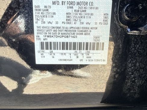 Used 2023 Ford Explorer XLT w/ Equipment Group 202A RWD image 30
