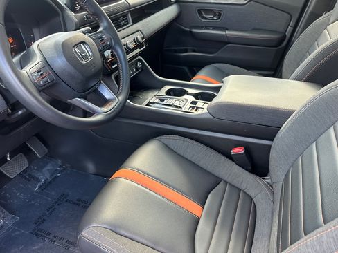 Used 2026 Honda Passport TrailSport image 10