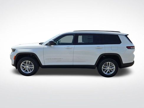 New 2026 Jeep Grand Cherokee L Laredo AWD/4WD image 6
