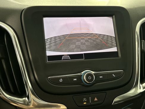 Used 2024 Chevrolet Equinox LT AWD/4WD image 19