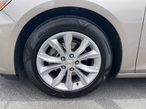 Used 2024 Chevrolet Malibu LT FWD image 14