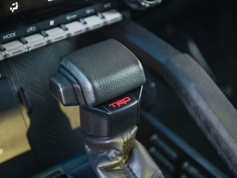 Used 2024 Toyota Tacoma TRD Sport w/ TRD Sport Premium Package AWD/4WD image 22