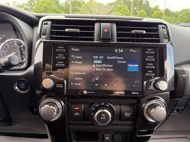 Used 2024 Toyota 4Runner TRD Off-Road Premium AWD/4WD image 19