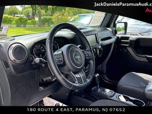 Used 2015 Jeep Wrangler Unlimited Sport w/ Quick Order Package 24S AWD/4WD image 11