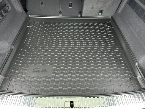 New 2026 Audi SQ8 Prestige AWD/4WD image 14