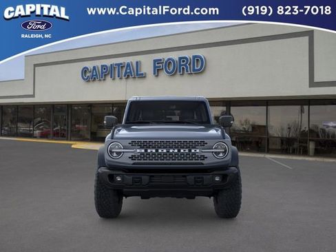 New 2025 Ford Bronco Badlands AWD/4WD image 6