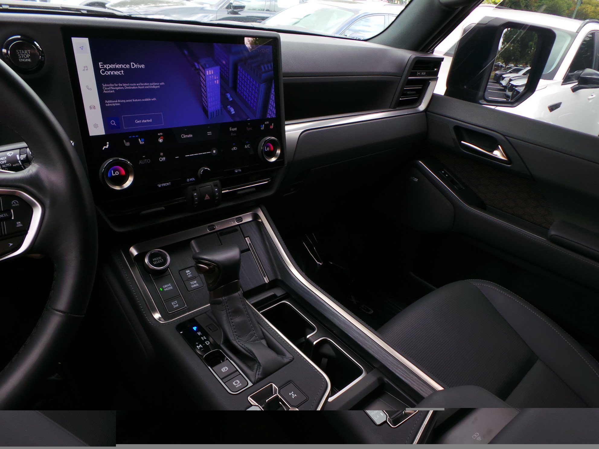 Used 2025 Lexus GX 550 w/ Accessory Package (2T) AWD/4WD image 41