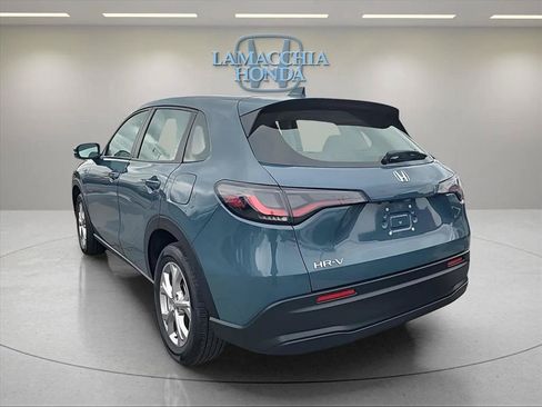 Used 2024 Honda HR-V LX image 3