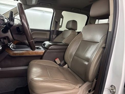 Used 2018 GMC Sierra 1500 SLT AWD/4WD image 16