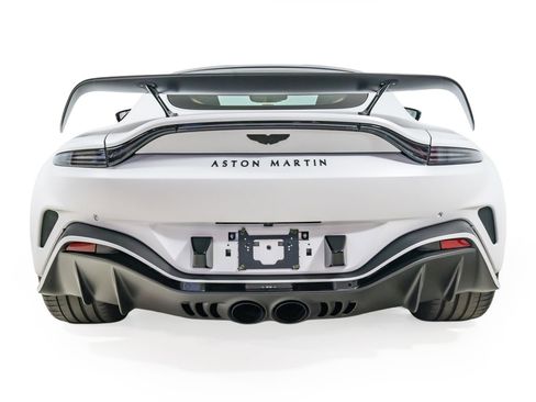 Used 2023 Aston Martin V12 Vantage image 8