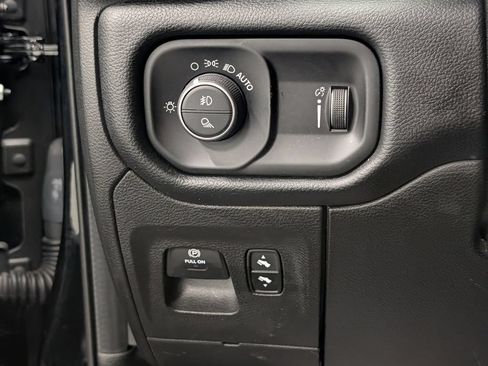 Used 2020 RAM 1500 Big Horn AWD/4WD image 22