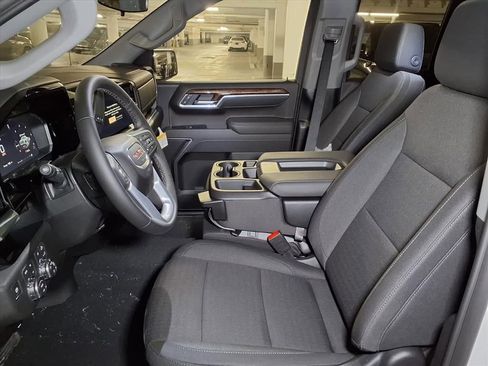 New 2026 GMC Sierra 1500 SLE w/ X31 Off-Road Package AWD/4WD image 15