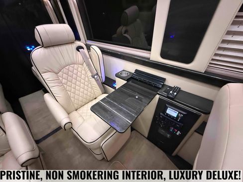 Used 2017 Mercedes-Benz Sprinter 3500 image 2