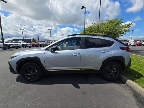Used 2024 Subaru Crosstrek 2.5i Sport image 11