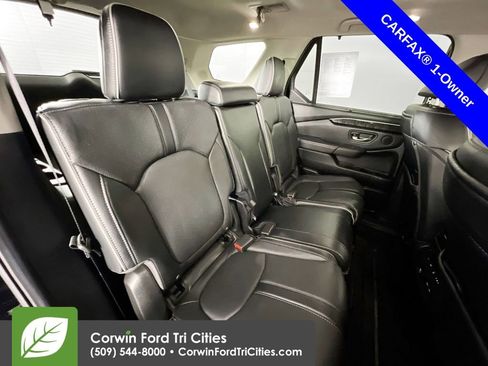 Used 2023 Honda Pilot Elite image 16