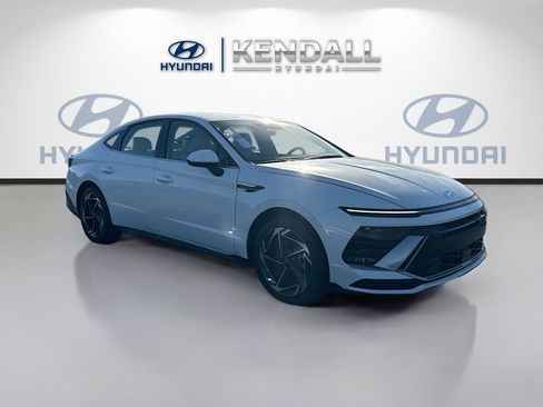 New 2026 Hyundai Sonata SEL image 1