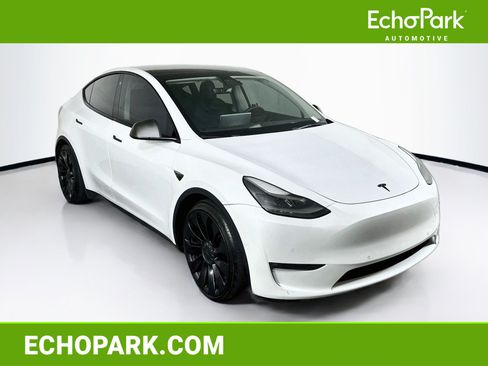 Used 2022 Tesla Model Y Performance AWD/4WD image 1